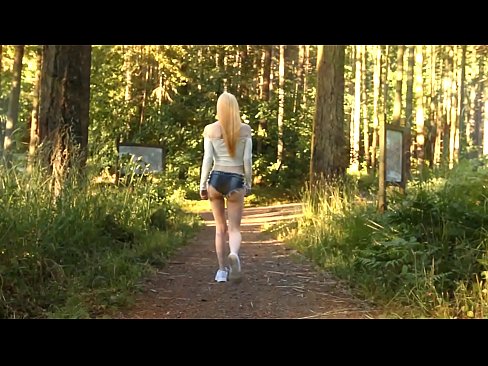 ❤️ Lijepa žena se kreće polako, ne goli video Ruski porno kod nas bs.bestsexporno.ru