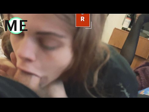 ❤️ Grleni kurac, poderane najlonke i poderane štikle lijepo je upoznati Ruski porno kod nas bs.bestsexporno.ru